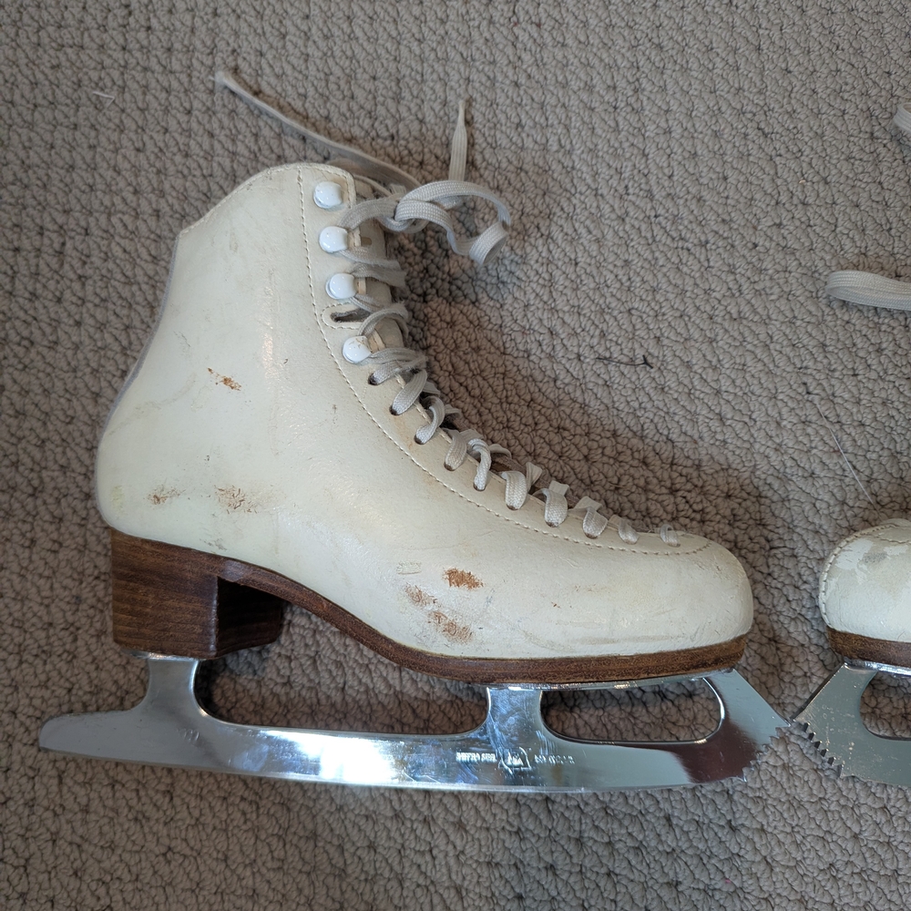 Risport Ice Skates Size 255 (7.5) - Picture 11 of 11